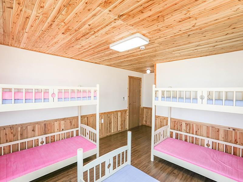 Hotel Be Road House Czedżu Zewnętrze zdjęcie