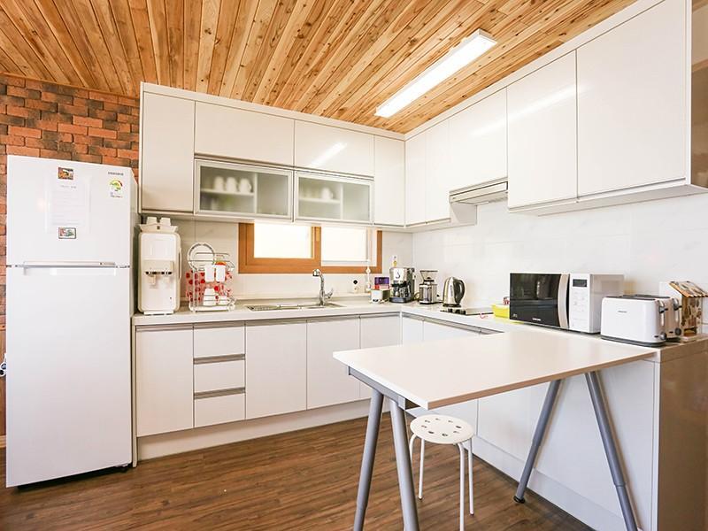 Hotel Be Road House Czedżu Zewnętrze zdjęcie