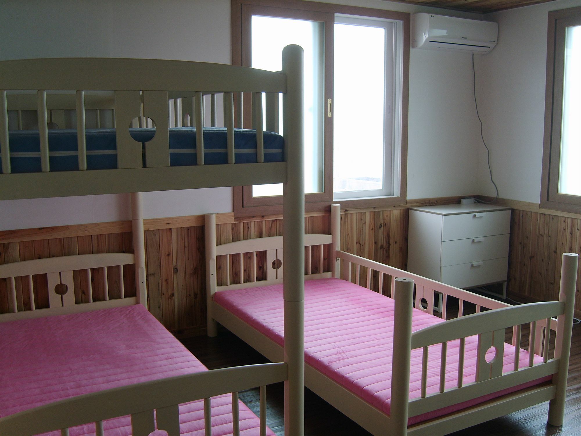 Hotel Be Road House Czedżu Zewnętrze zdjęcie